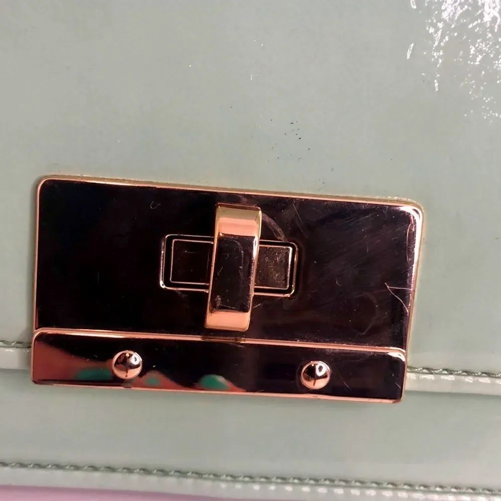Banana Republic mint purse/clutch - Picture 4 of 11
